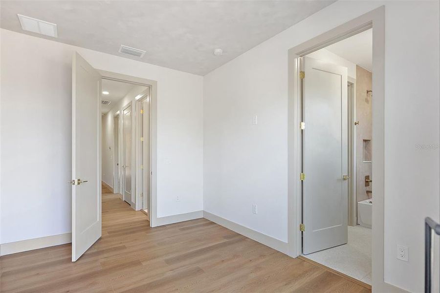 Spacious, unfurnished interior of a new home in , Tampa (Image 20). Spacious, unfurnished interior of a new home in , Tampa (Image 20).