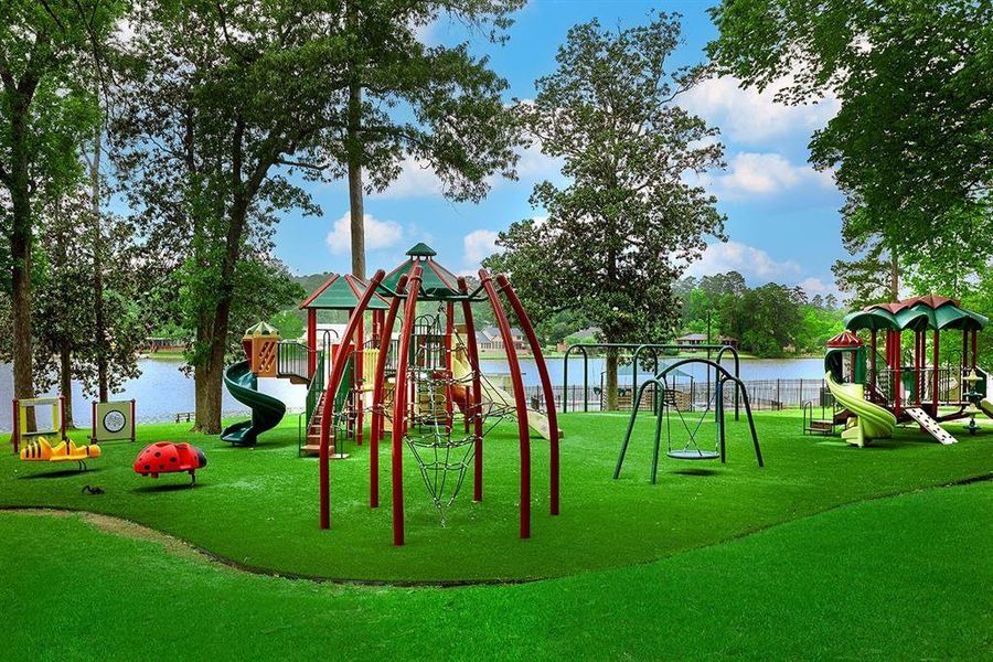 Community amenities in Elkins Lake, Huntsville (Image 39).