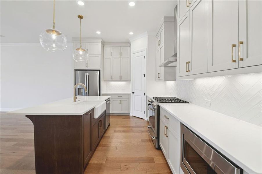 Furnished interior view inside a new home in Ward's Crossing Townhomes, Johns Creek (Image 41).