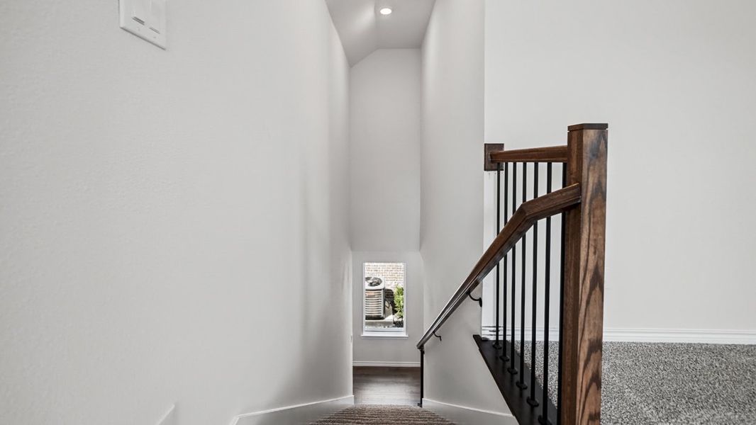 Spacious, unfurnished interior of a new home in Windchime, Celina (Image 8).