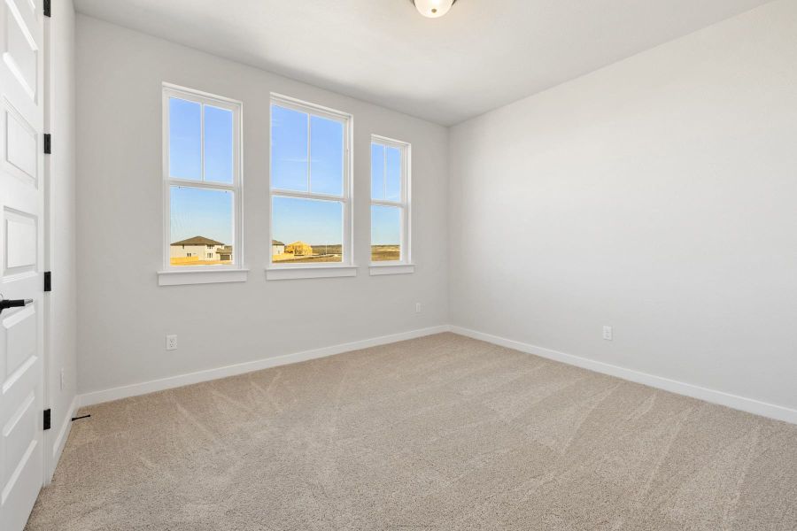 Spacious, unfurnished interior of a new home in Lagos Reserve, Manor (Image 45).