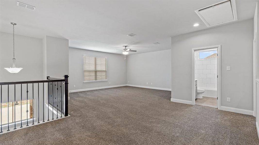 Spacious, unfurnished interior of a new home in Morningstar, Aledo (Image 23).