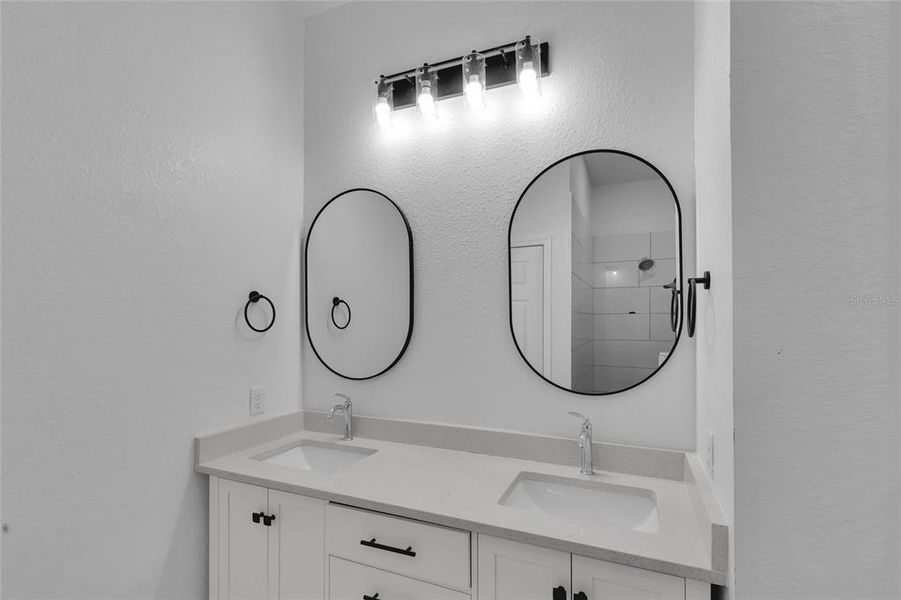 Furnished interior view inside a new home in , Ocala (Image 6).