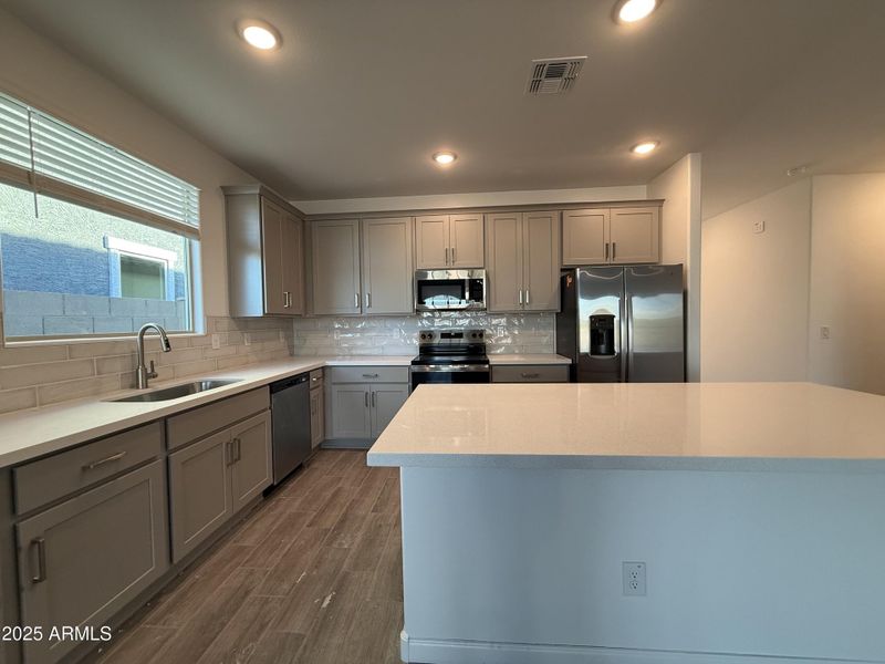 014_Kitchen 014_Kitchen