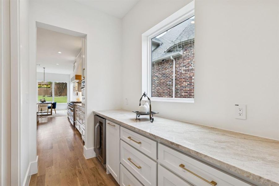 Furnished interior view inside a new home in , Dallas (Image 32).
