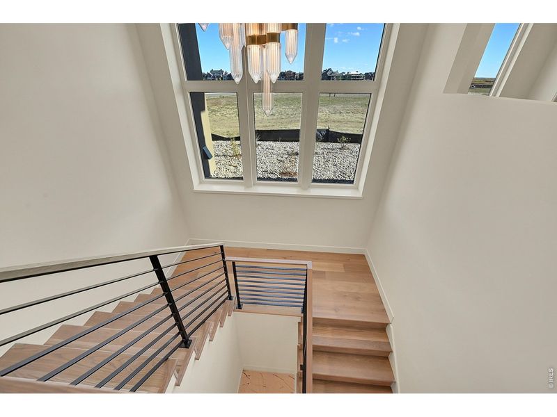 Spacious, unfurnished interior of a new home in , Berthoud (Image 20).
