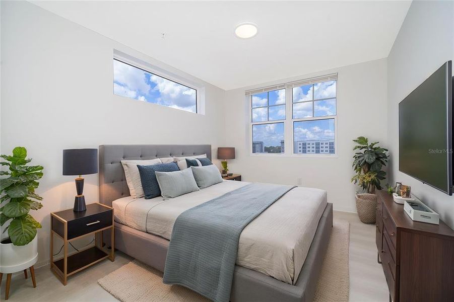 Furnished interior view inside a new home in , Orlando (Image 18).