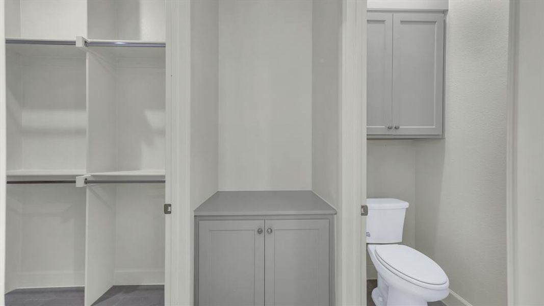 Furnished interior view inside a new home in , Aledo (Image 6).