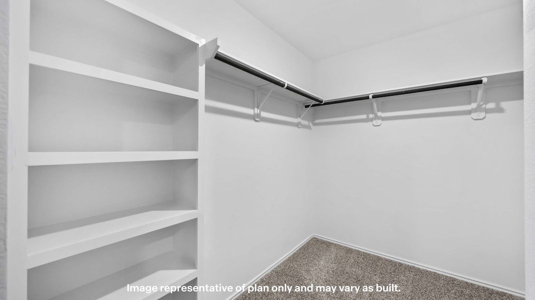 Representative unfurnished interior of a home built from the Axis by D.R. Horton in Deer Meadows, Odessa (Image 21).