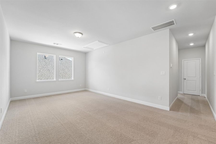 Spacious, unfurnished interior of a new home in Evergreen 55', Conroe (Image 46). Spacious, unfurnished interior of a new home in Evergreen 55', Conroe (Image 46).