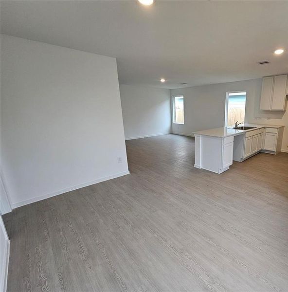 Representative picture of a home of the same floor plan.