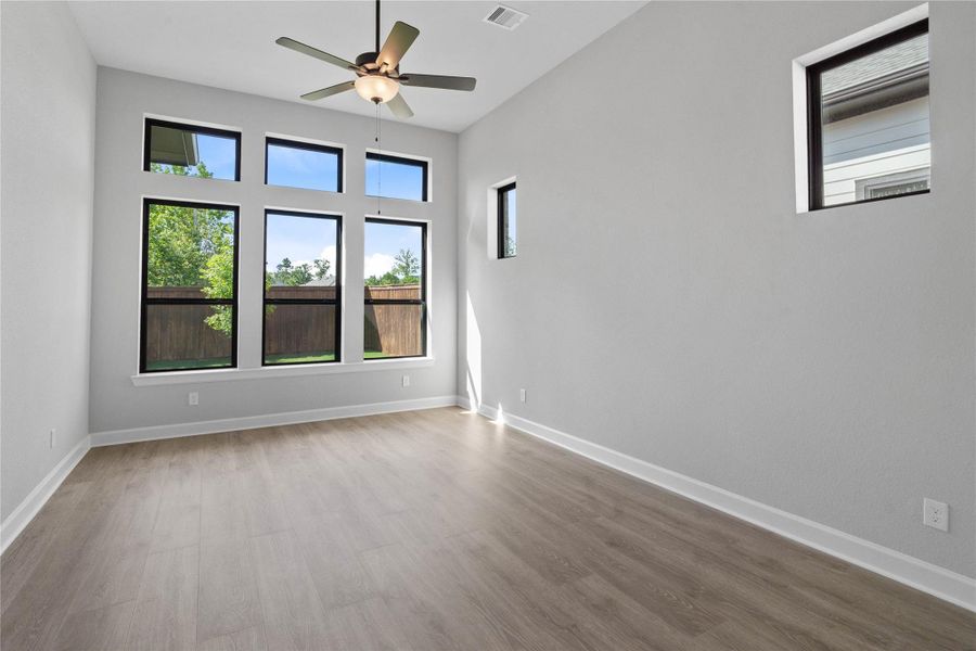 Spacious, unfurnished interior of a new home in , Montgomery (Image 25).