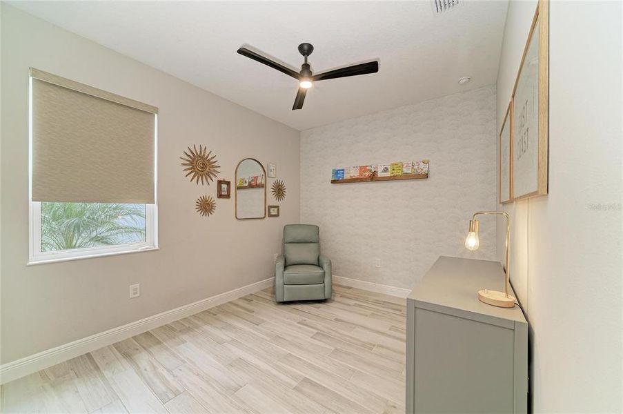Furnished interior view inside a new home in , Sarasota (Image 31).