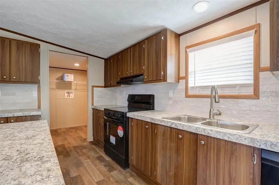Furnished interior view inside a new home in , Newark (Image 6).