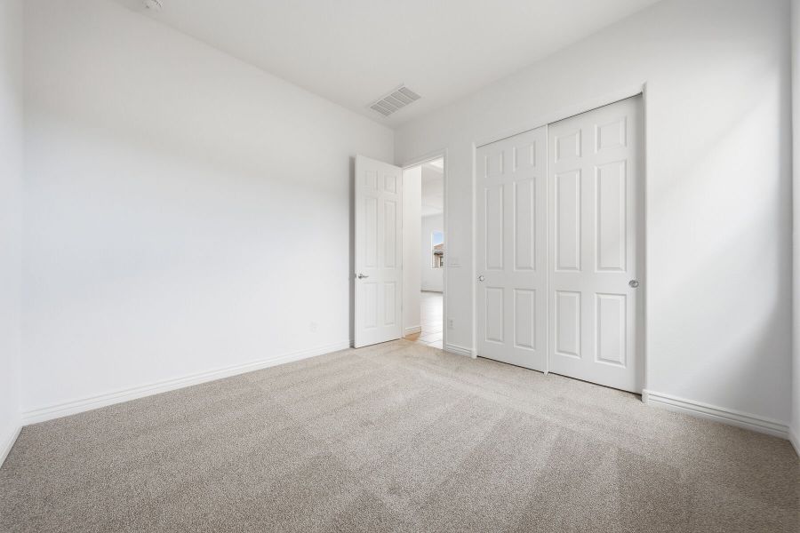 Spacious, unfurnished interior of a new home in Miravida, Surprise (Image 18). Spacious, unfurnished interior of a new home in Miravida, Surprise (Image 18).