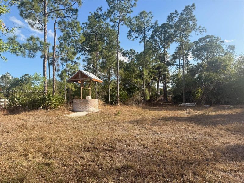 Image 12 of a home in .