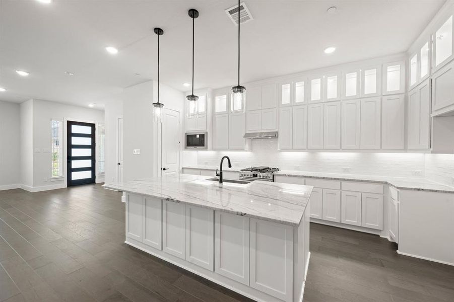 11_1848 Wittington- Kitchen-2