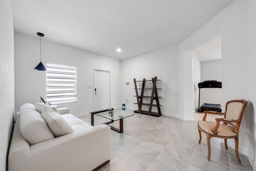 Furnished interior view inside a new home in , Homestead (Image 26).