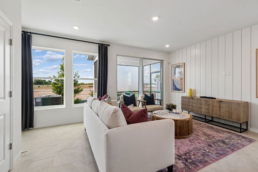 The Creekbend - Family Room