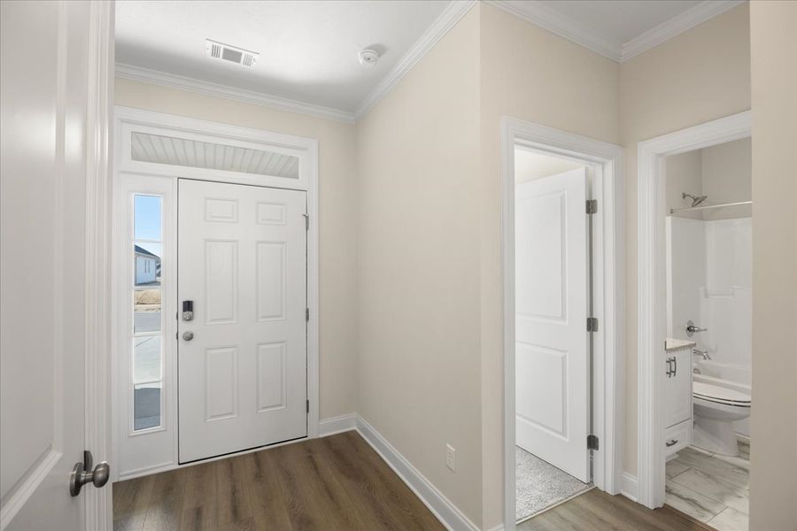 Spacious, unfurnished interior of a new home in Windsor, North Augusta (Image 19).