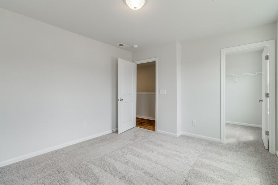 Spacious, unfurnished interior of a new home in Winston Point, Gilbert (Image 29). Spacious, unfurnished interior of a new home in Winston Point, Gilbert (Image 29).