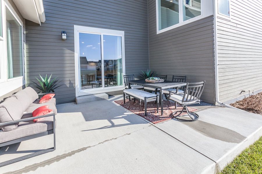 Representative exterior details of a home built from the Galileo by Hartford Homes in Trailside, Timnath (Image 4).