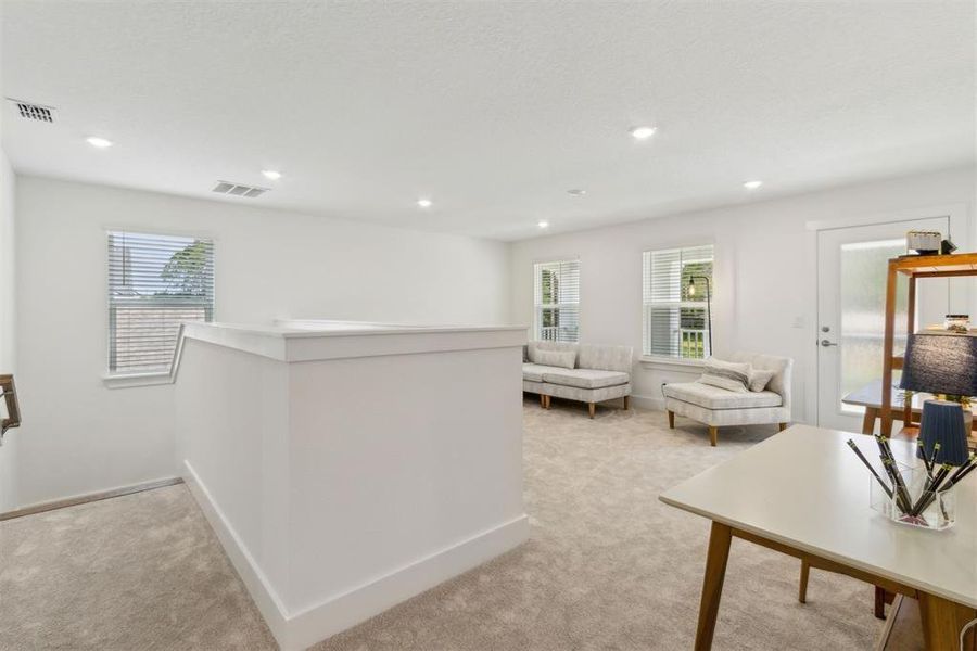 Furnished interior view inside a new home in Pirates Bluff, Yulee (Image 27).
