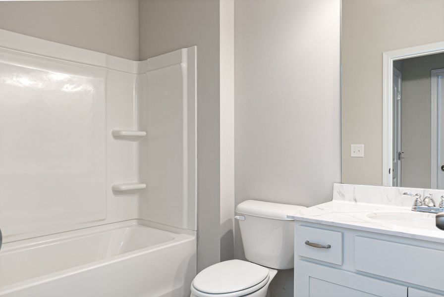 Image 21 of a home in Cantigny Park.