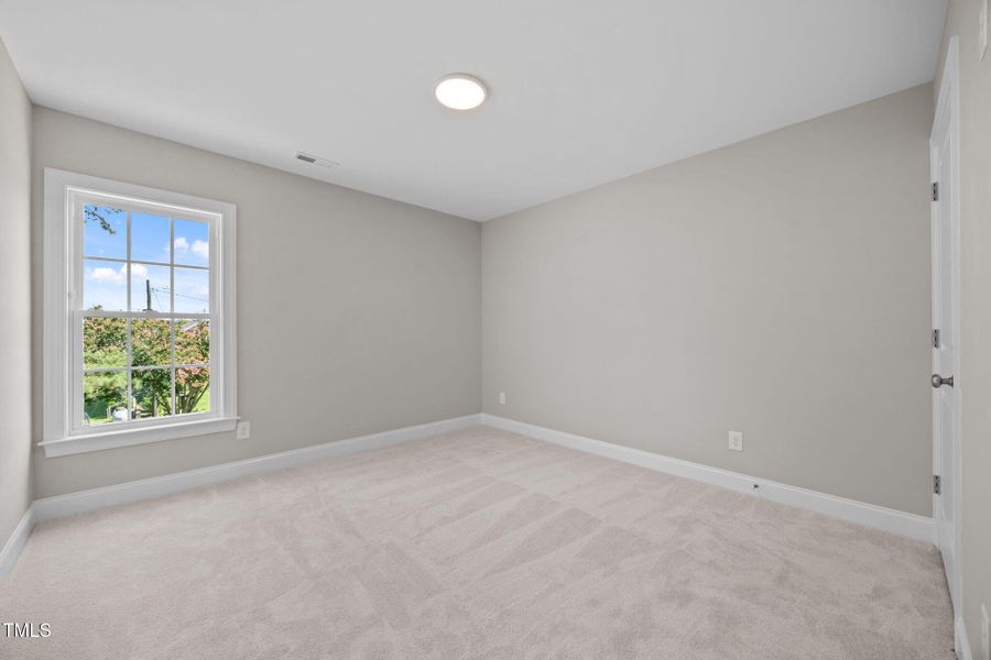 15-web-or-mls-IMG_2016 15-web-or-mls-IMG_2016