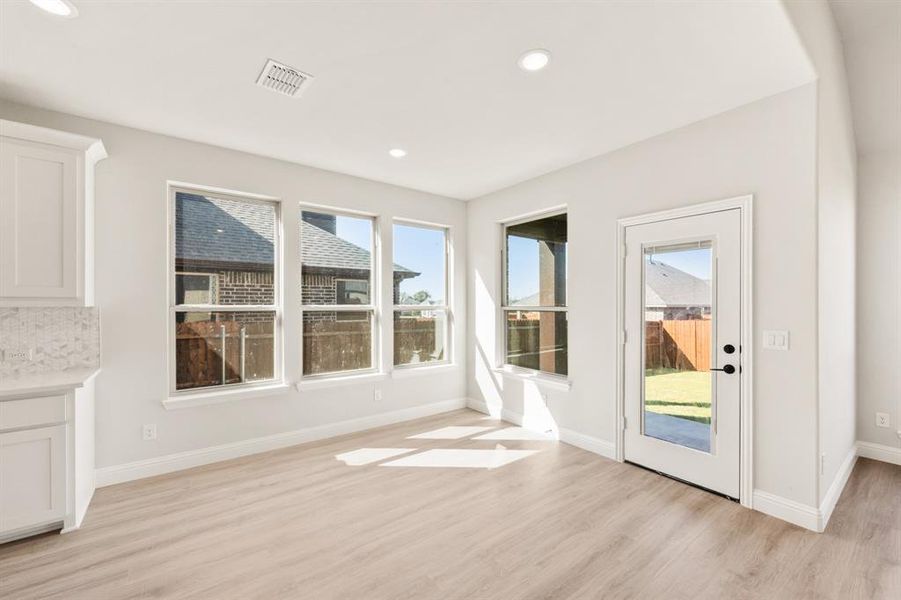 Spacious, unfurnished interior of a new home in Sunset Ridge, Alvarado (Image 28). Spacious, unfurnished interior of a new home in Sunset Ridge, Alvarado (Image 28).