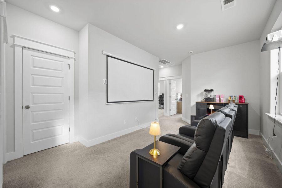 Furnished interior view inside a new home in Carnes Crossroads, Summerville (Image 46). Furnished interior view inside a new home in Carnes Crossroads, Summerville (Image 46).