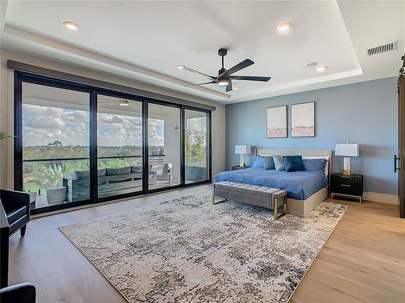 Furnished interior view inside a new home in , Reunion (Image 38). Furnished interior view inside a new home in , Reunion (Image 38).