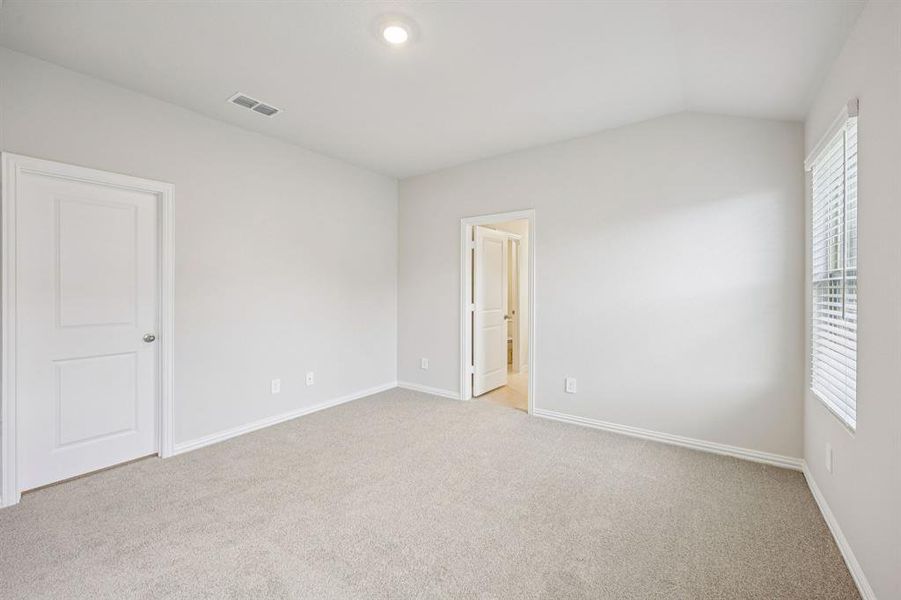 Photo is not of the actual home, but is an inspirational photo of builder’s model home and may depict options, furnishings, and/or decorator features that are not included.