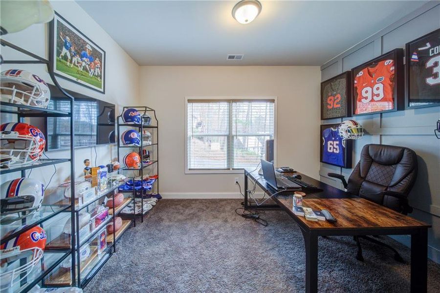 Image 40 of a home in .