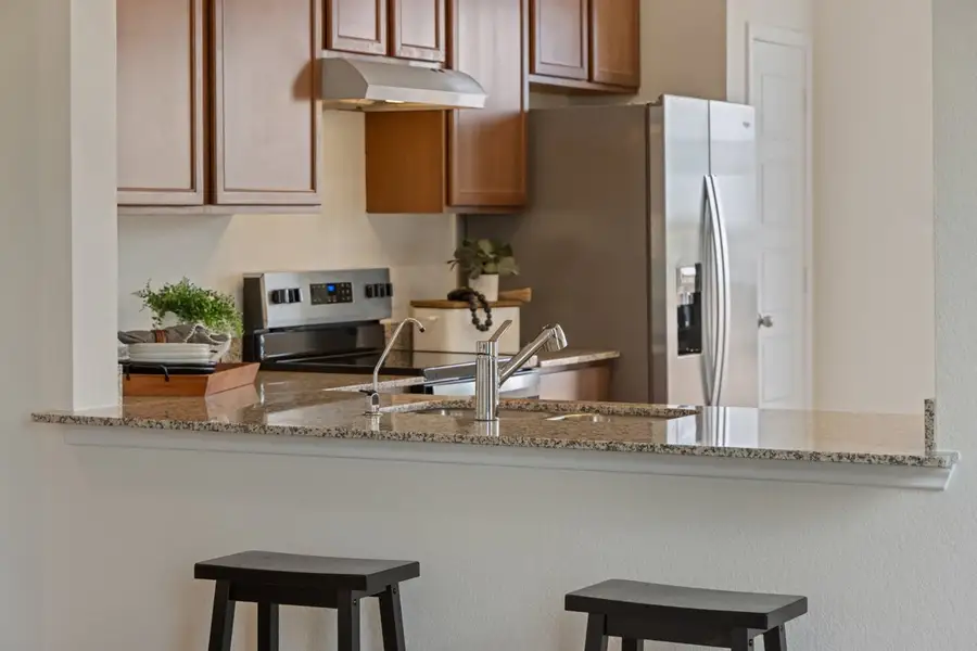 Kitchen breakfast bar