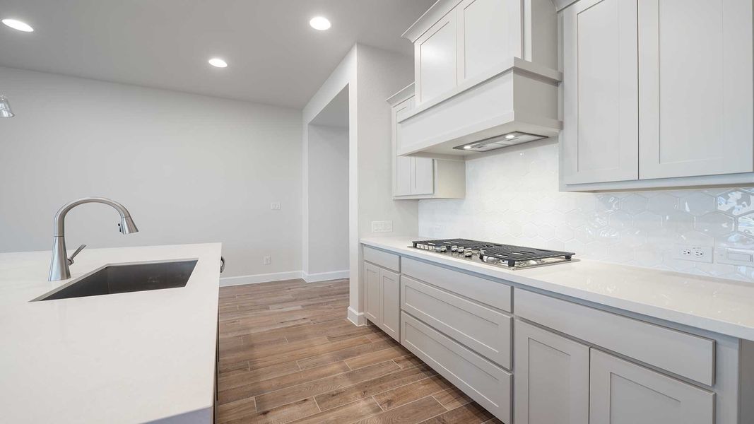 Furnished interior view inside a new home in Hillstead 50', Lavon (Image 11).