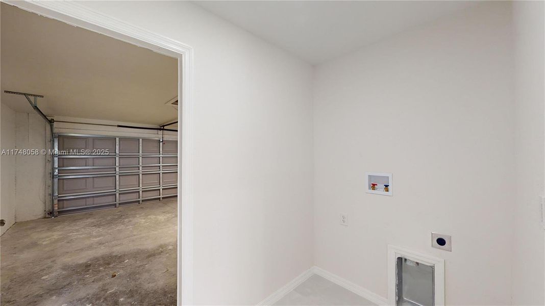 Spacious, unfurnished interior of a new home in , Cape Coral (Image 14). Spacious, unfurnished interior of a new home in , Cape Coral (Image 14).