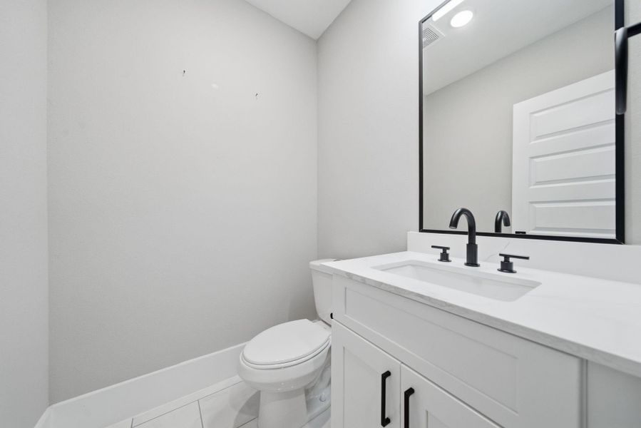 Furnished interior view inside a new home in , Houston (Image 10).