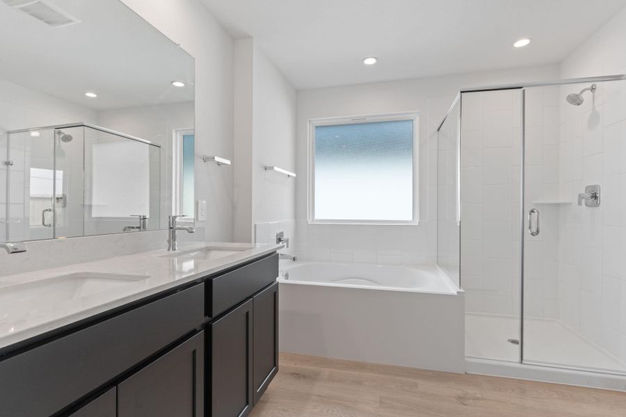 *Images and 3D tour are for illustration only and options may vary from home as built. *Images and 3D tour are for illustration only and options may vary from home as built.