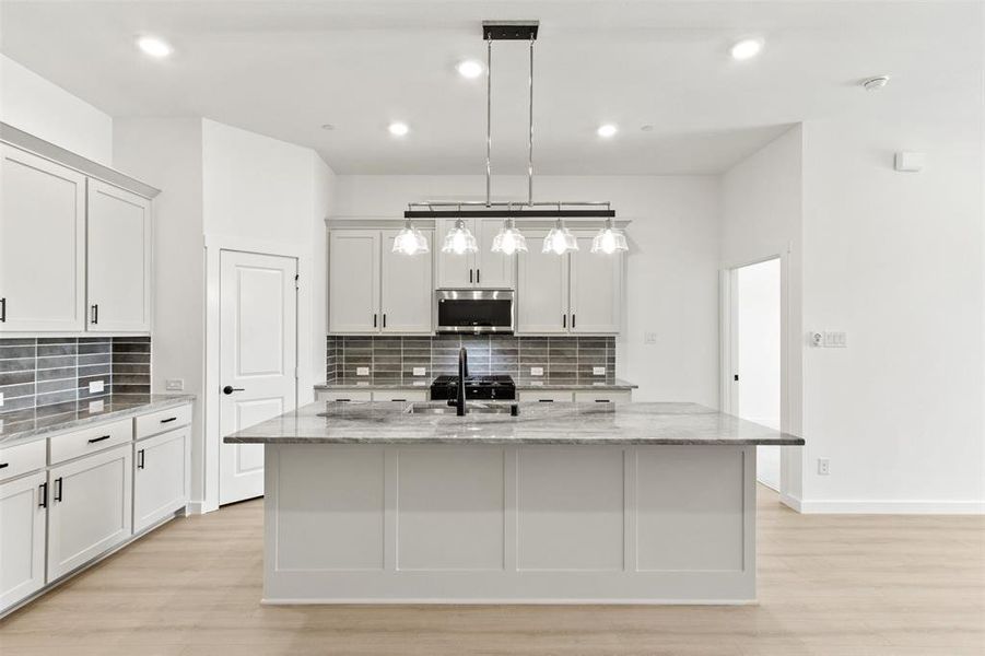 009-2833ConcordDrive-Wylie-TX-75098-Kitchen.jpg-SMALL