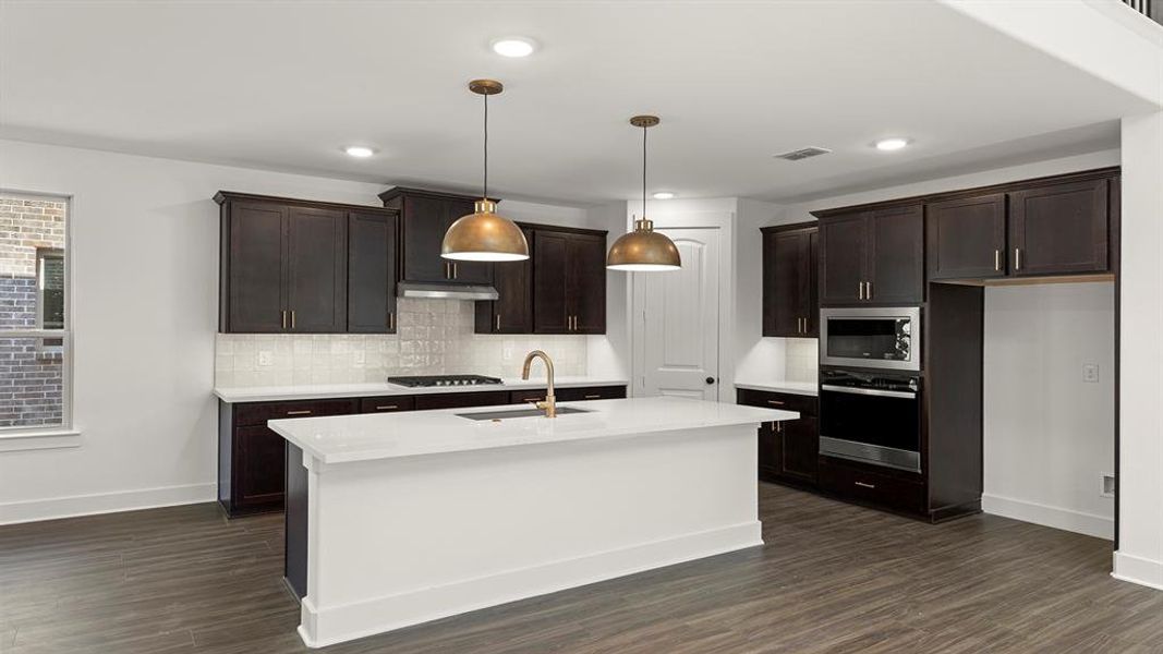 17. 1417 Tipperary - Kitchen (2)