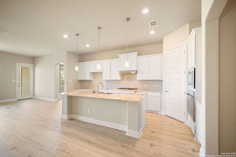 Image 29 of a home in Annabelle Ranch. Image 29 of a home in Annabelle Ranch.