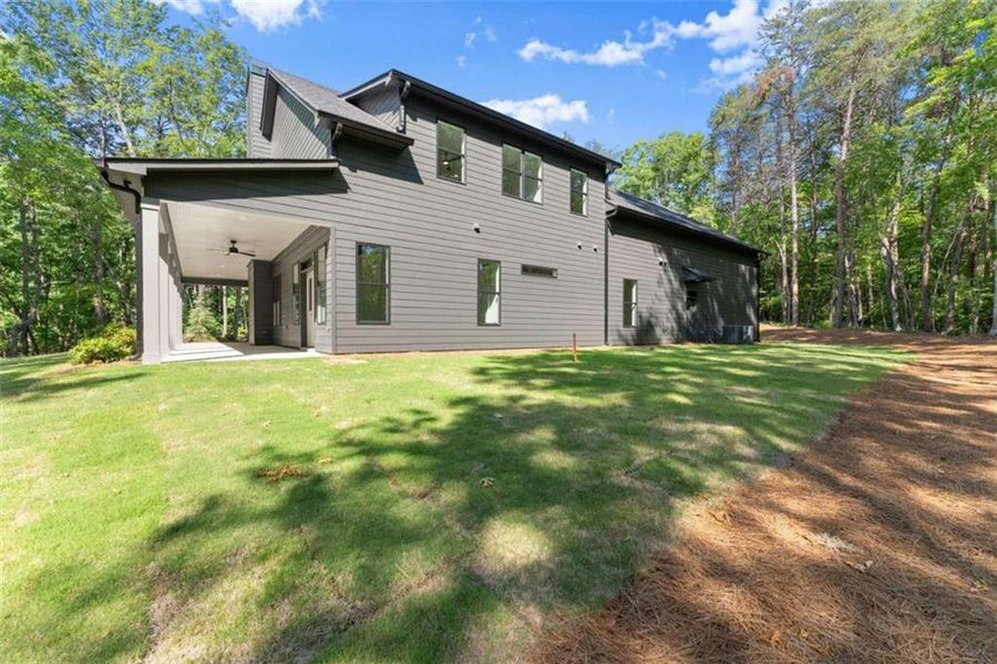Exterior details and patio area of a home in , Clarkesville (Image 33).