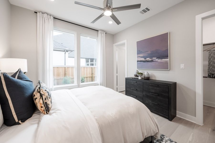 Representative furnished interior of a home built from the Snyder by Tri Pointe Homes in Harvest Green, Richmond (Image 86).
