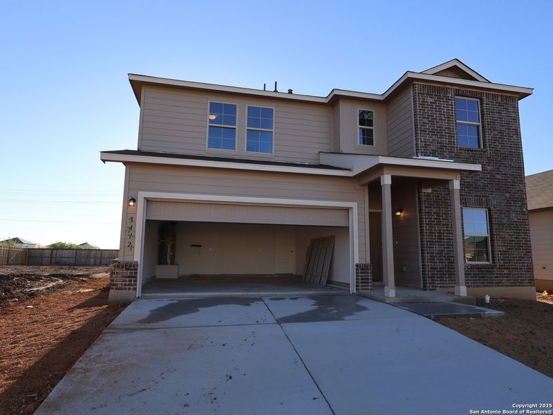 Image 34 of a home in Agave. Image 34 of a home in Agave.