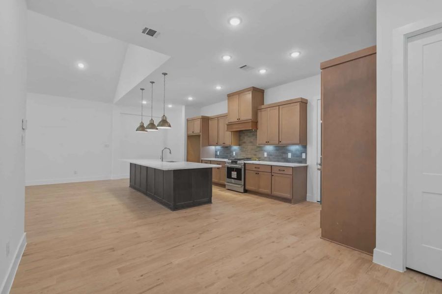 Representative furnished interior of a home built from the Brentwood by Chesmar Homes in Fulshear Lakes, Fulshear (Image 10).