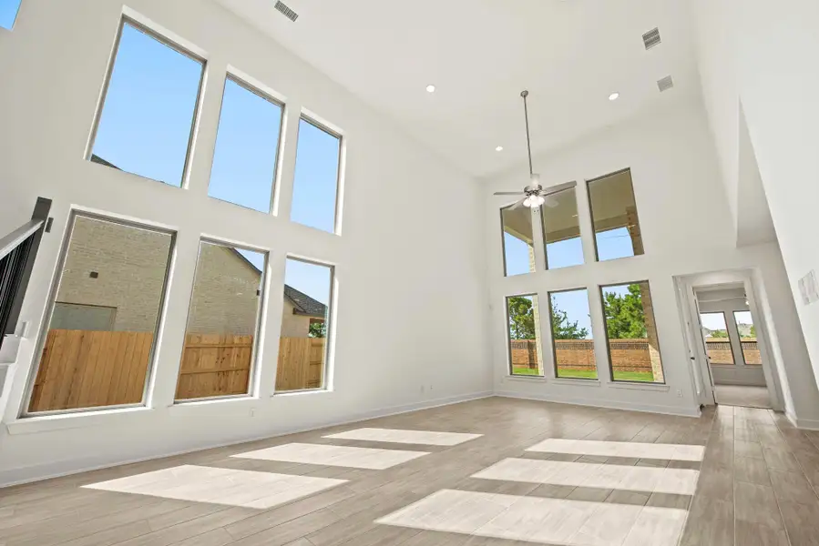 Representative image. Features, specifications, selections and colors may vary. Representative image. Features, specifications, selections and colors may vary.