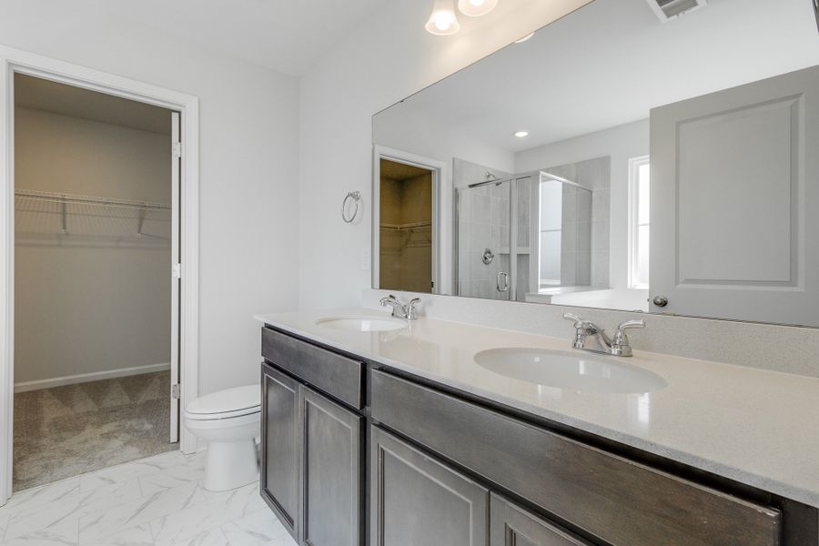 Furnished interior view inside a new home in Ellington, Elgin (Image 10).