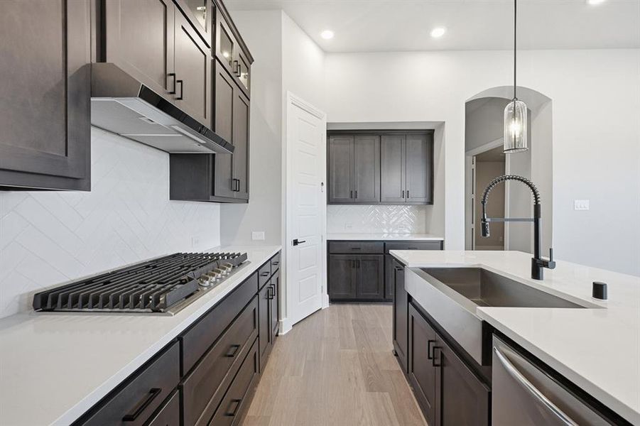 Furnished interior view inside a new home in Sandbrock Ranch, Aubrey (Image 8).