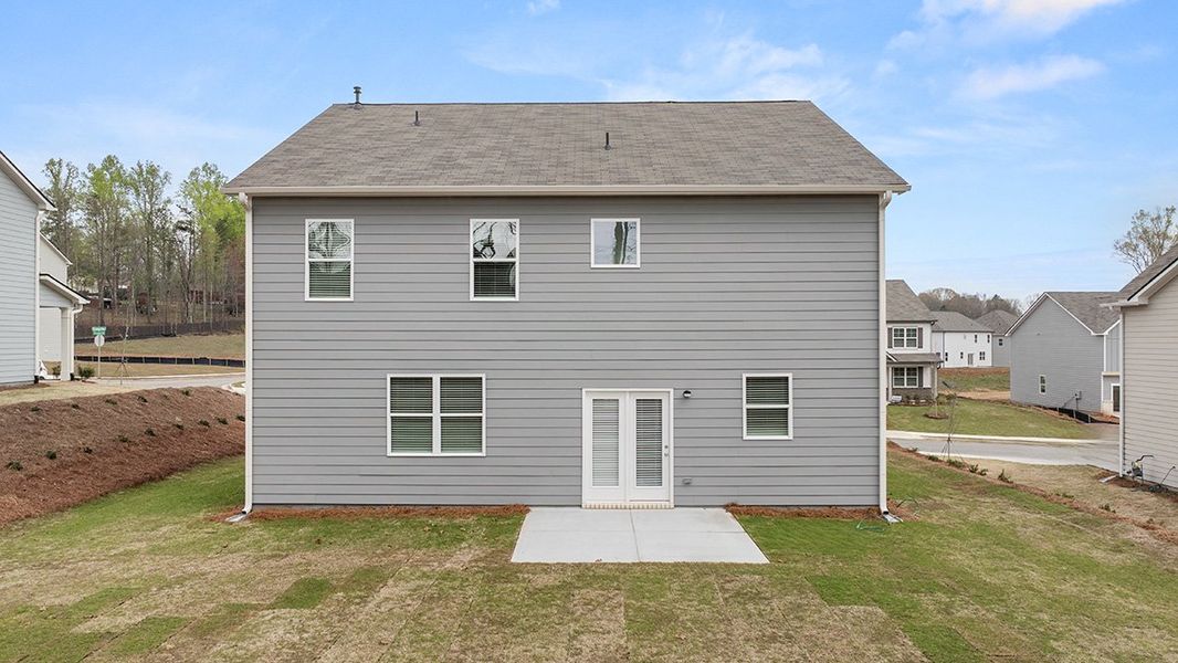 Representative exterior details of a home built from the Hanover by D.R. Horton in Creekview, Atlanta (Image 3).